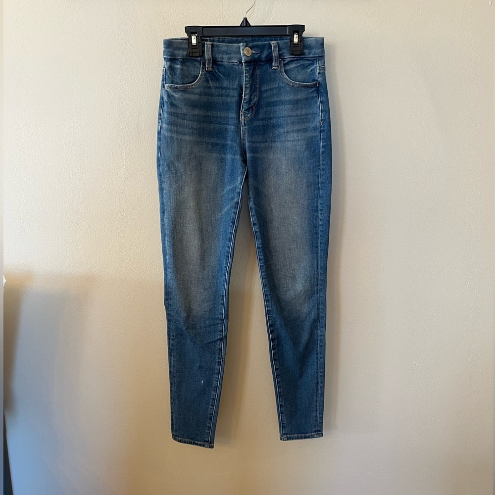 American Eagle high waisted skinny Jeans (the dream jean)